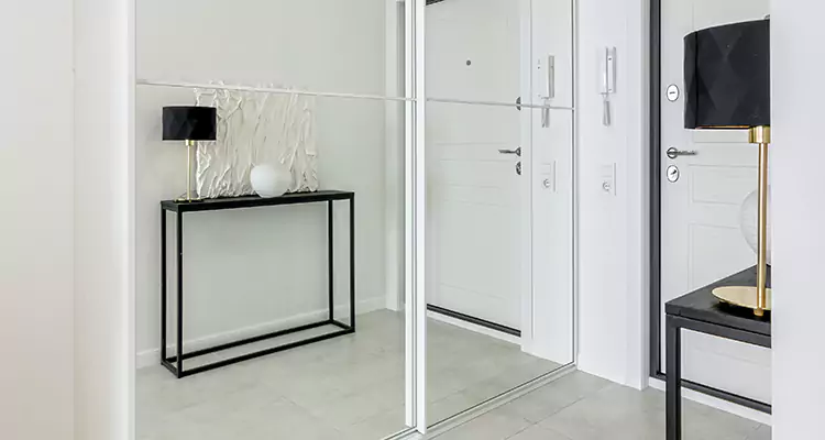 Mirrored Bifold Closet Doors Repair in The Crossings, FL