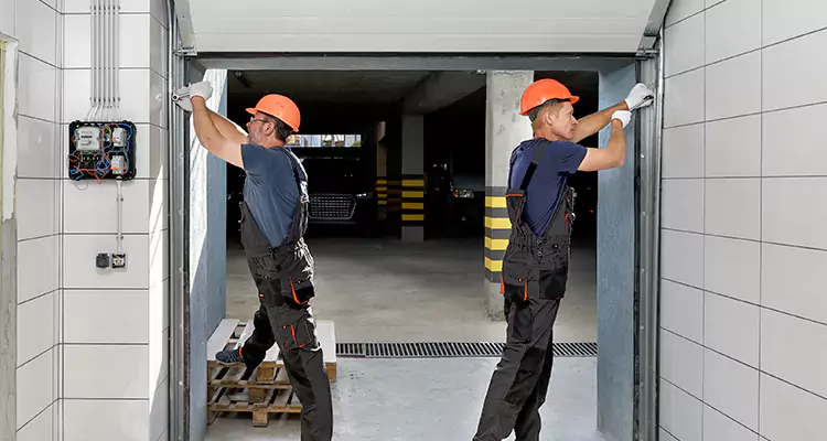 Commercial Garage Doors Near Me in The Crossings, FL