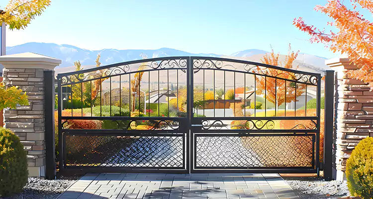 Automatic Gate Repair Cost in The Crossings, FL