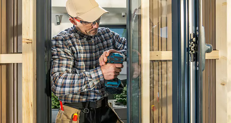 Top-Rated Patio Door Handle and Lock Repair Service for Homeowners in The Crossings, FL