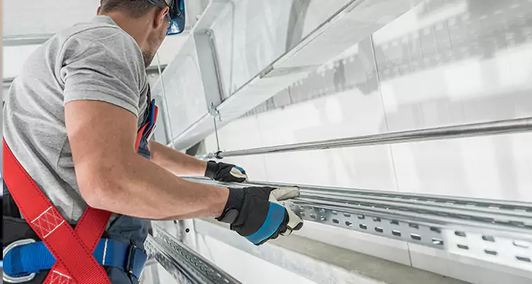 Glass Balcony Railing Replacement in The Crossings, FL