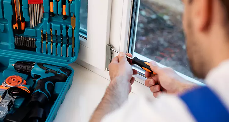Mirrored Sliding Doors Replacement Expert in The Crossings, FL